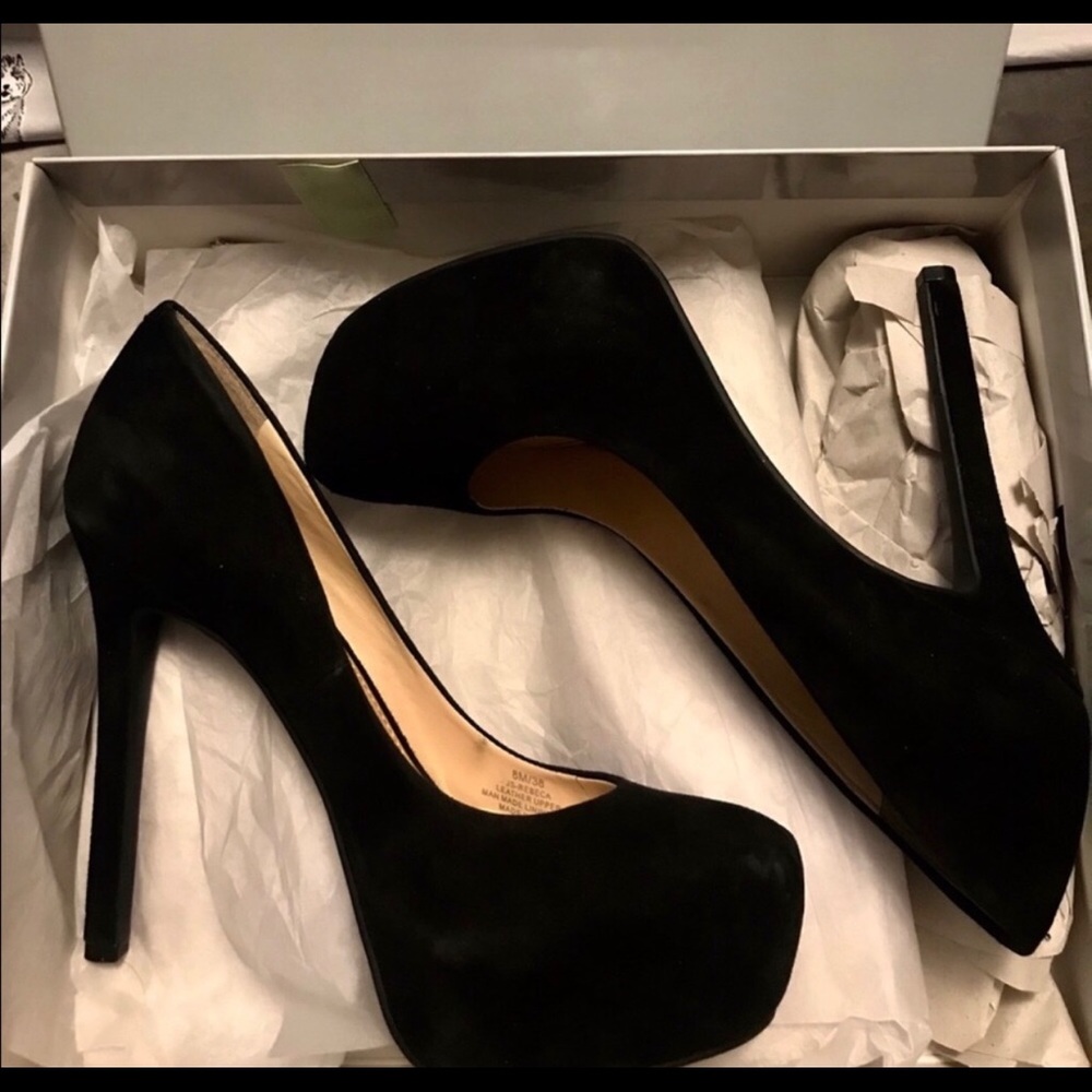 Black Jessica Simpson platform heels